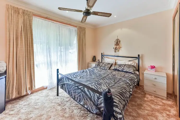 Fifth view of Homely house listing, 3 Clover Place, Macquarie Fields NSW 2564