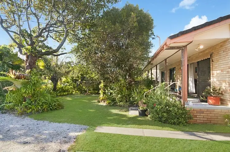 7 Armstrong Street, Suffolk Park NSW 2481
