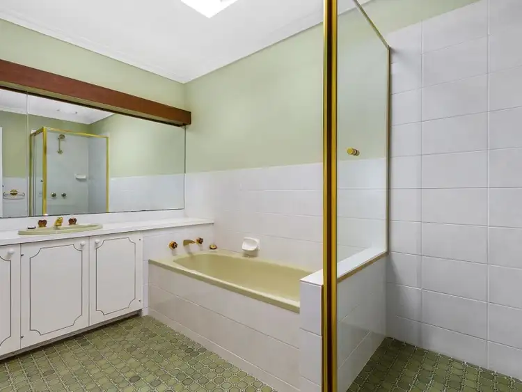 Sixth view of Homely house listing, 2 Thornhill Drive, Forest Hill VIC 3131