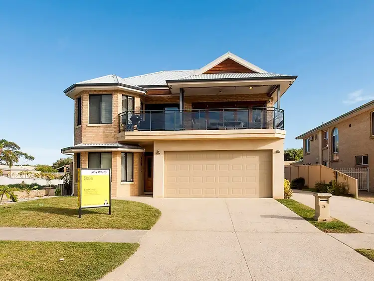 5 Bell Street, Rockingham WA 6168