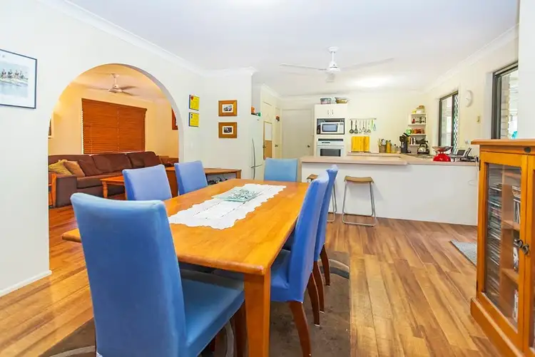 1 Rosa Court, Camira QLD 4300