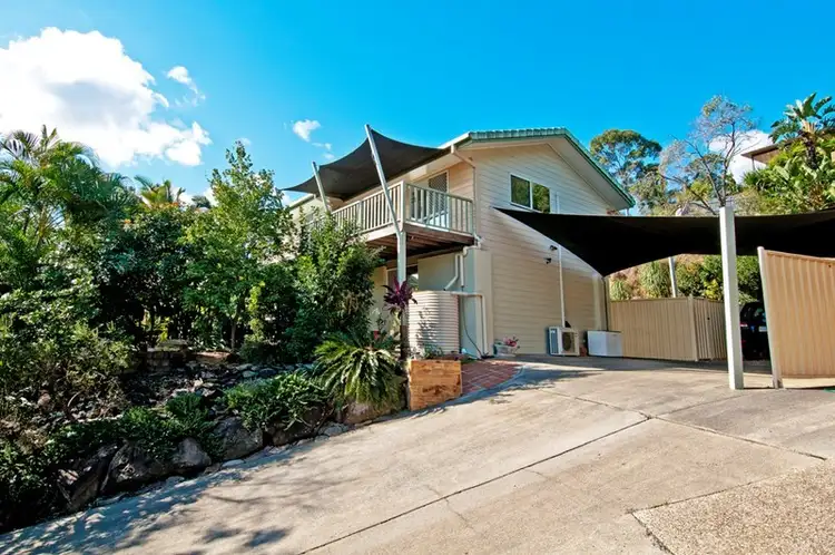 29 Leighton Drive, Edens Landing QLD 4207