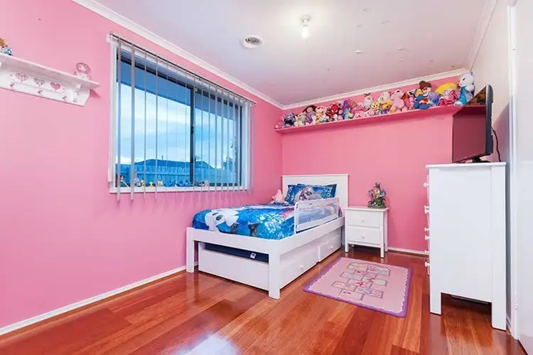 Sixth view of Homely house listing, 7 Exmouth Road, Craigieburn VIC 3064