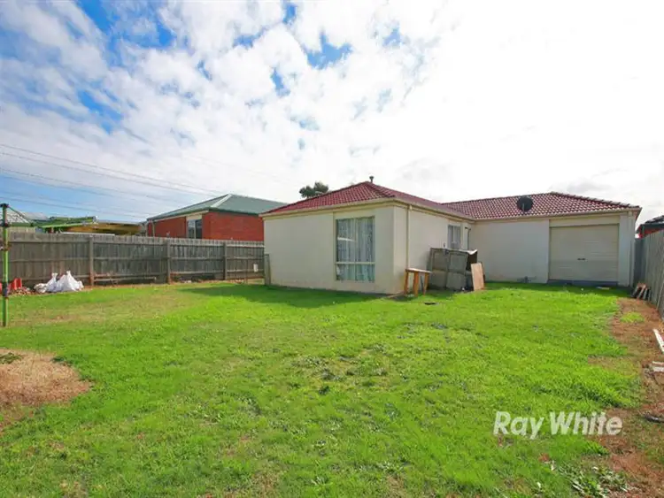 Seventh view of Homely house listing, 17 Greenbriar Way, Cranbourne West VIC 3977