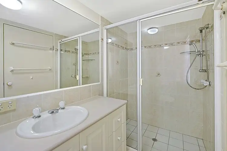 Seventh view of Homely apartment listing, 5/12 Britannia Avenue, Broadbeach QLD 4218