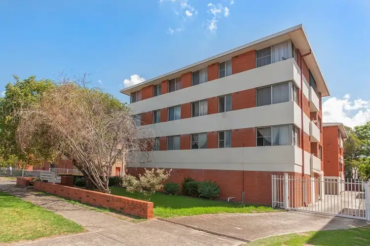 Main view of Homely unit listing, 13/5 Drummond Street, Warwick Farm NSW 2170