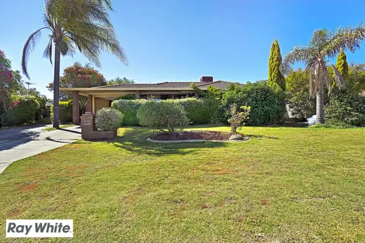 21 Horton Crescent, Marangaroo WA 6064