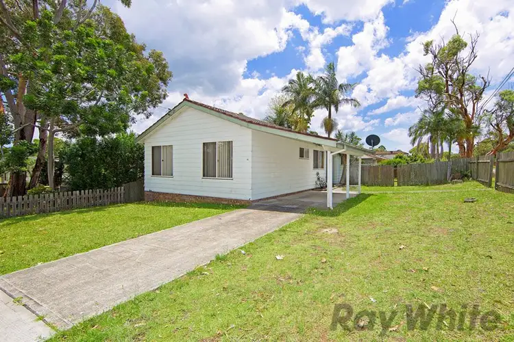 13 Goorama Avenue, San Remo NSW 2262