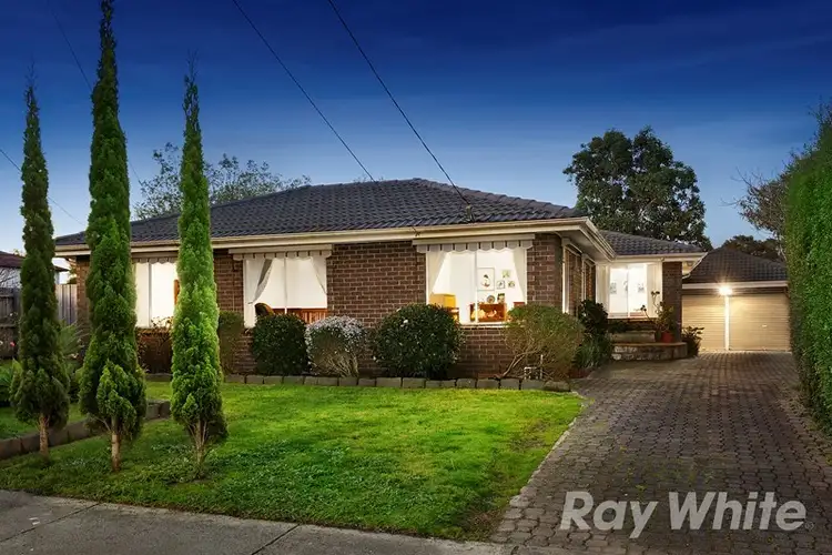102 Capital Avenue, Glen Waverley VIC 3150