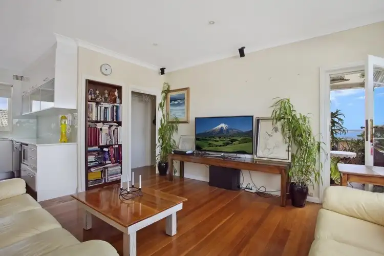 Third view of Homely apartment listing, 6/68 Gerrale Street, Cronulla NSW 2230