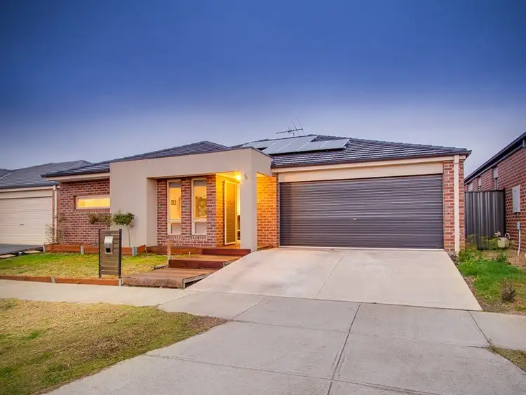 Second view of Homely house listing, 6 Beltana Avenue, Tarneit VIC 3029