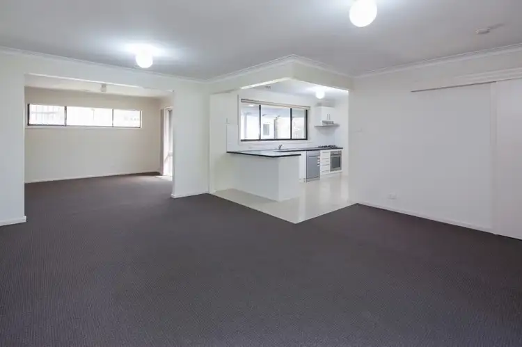 Fourth view of Homely house listing, 2 Athol Court, Langwarrin VIC 3910
