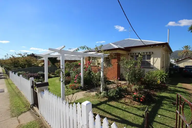 Second view of Homely house listing, 44 Phillip Street, Tamworth NSW 2340