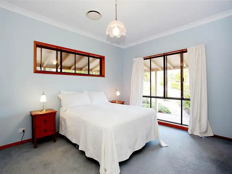 Sixth view of Homely house listing, 2 Bowles Court, Mount Ommaney QLD 4074