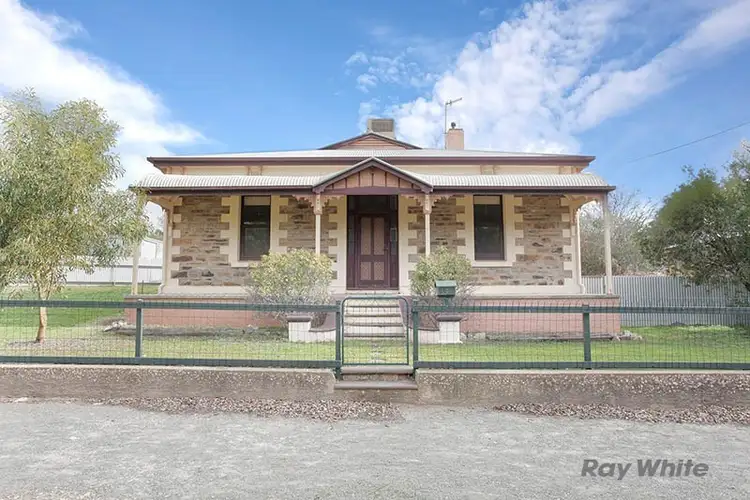 4 Queen Street, Burra SA 5417