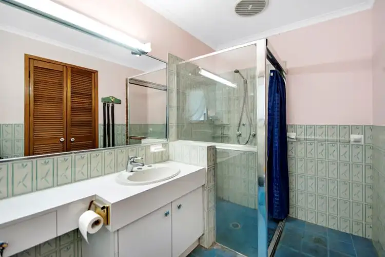 Fifth view of Homely house listing, 5 Kamo Court, Ashmore QLD 4214