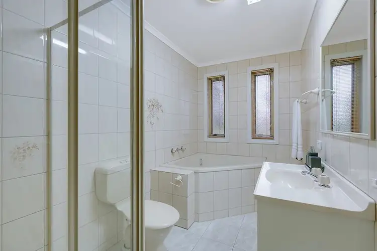 Seventh view of Homely house listing, 7 Hardiman Court, Mill Park VIC 3082