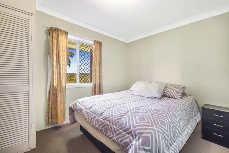 Sixth view of Homely house listing, 2 Academy Court, Glenvale QLD 4350