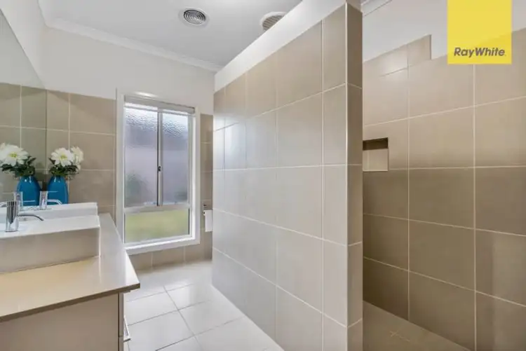 Seventh view of Homely house listing, 25 Litchfield Way, Taylors Hill VIC 3037