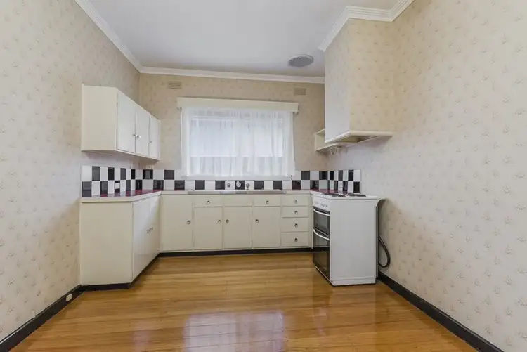 Third view of Homely house listing, 5 Kalimna Street, Hamlyn Heights VIC 3215