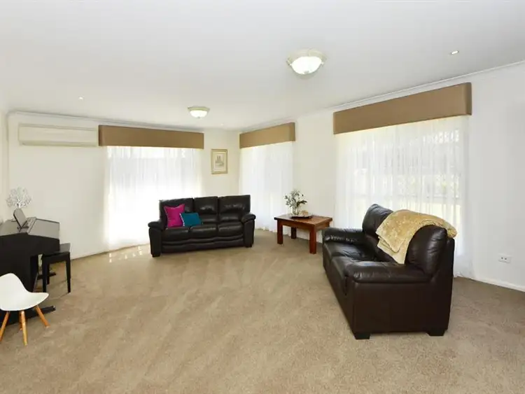 Fifth view of Homely house listing, 17 Fadden Crescent, Middle Ridge QLD 4350