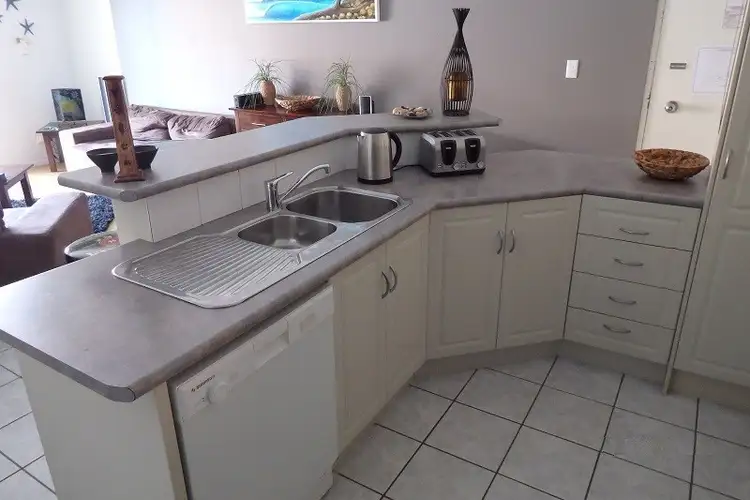 Fourth view of Homely unit listing, 20/21-27 Sylvan Beach Esplanade, Bellara QLD 4507
