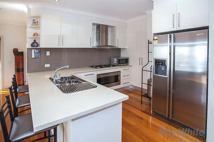 Second view of Homely house listing, 2/1 Pentlowe Avenue, Templestowe Lower VIC 3107
