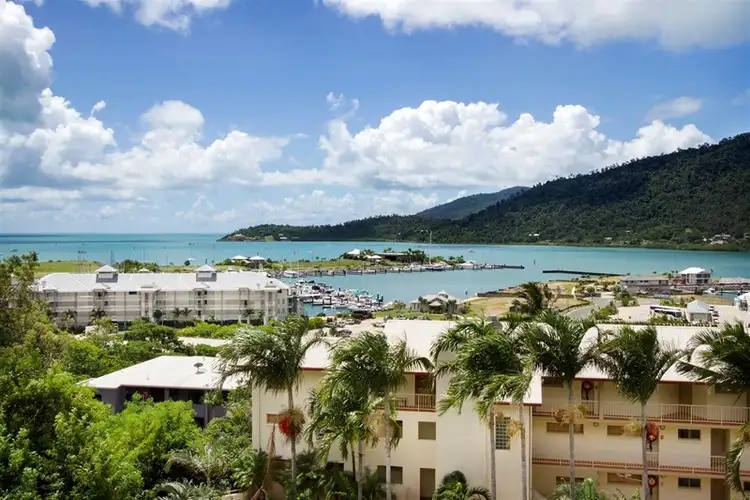 7/15 Hermitage Drive, Airlie Beach QLD 4802