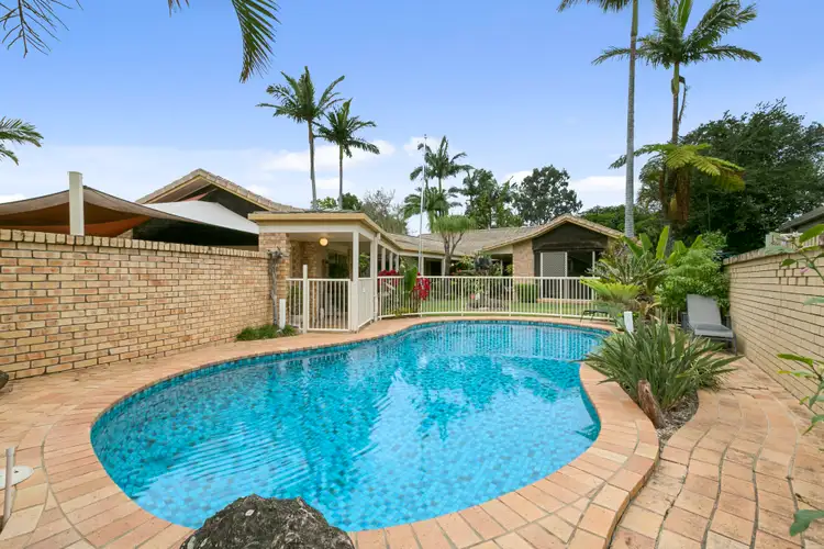 14 Inveray Avenue, Benowa Waters QLD 4217
