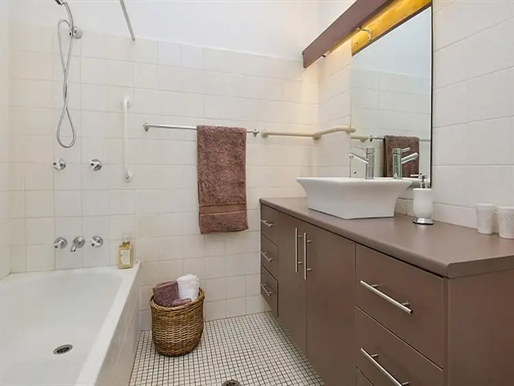 Seventh view of Homely townhouse listing, 9/46 Drane Street, Clayfield QLD 4011