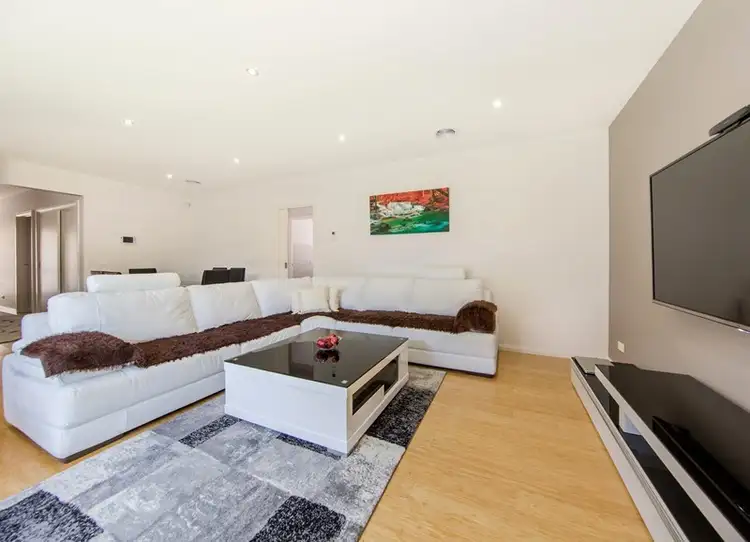Second view of Homely house listing, 18 Isabella Court, Albanvale VIC 3021