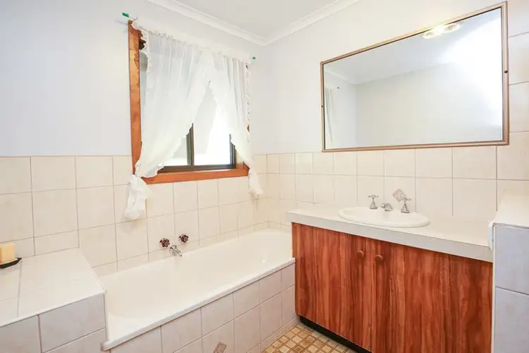Sixth view of Homely house listing, 7 Acacia Court, Mildura VIC 3500