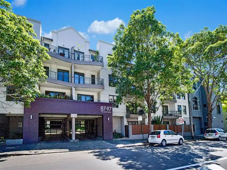 Third view of Homely apartment listing, 53/87-97 McLachlan Avenue, Darlinghurst NSW 2010