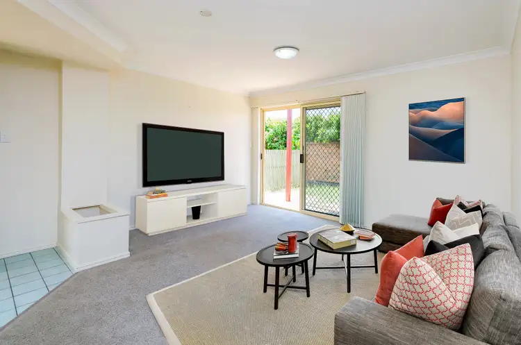 Second view of Homely townhouse listing, 17/15 Erindale Close, Wishart QLD 4122