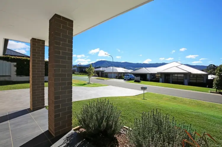 31 Banool Circuit, Bomaderry NSW 2541