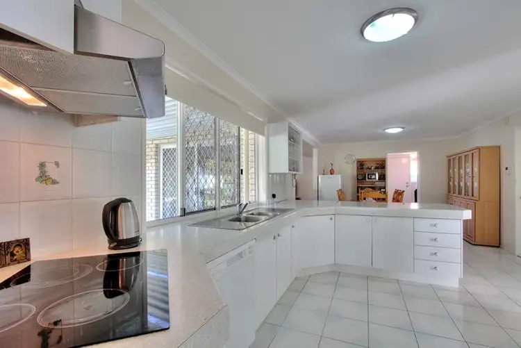Fourth view of Homely house listing, 2 Bauhinia Close, Eight Mile Plains QLD 4113