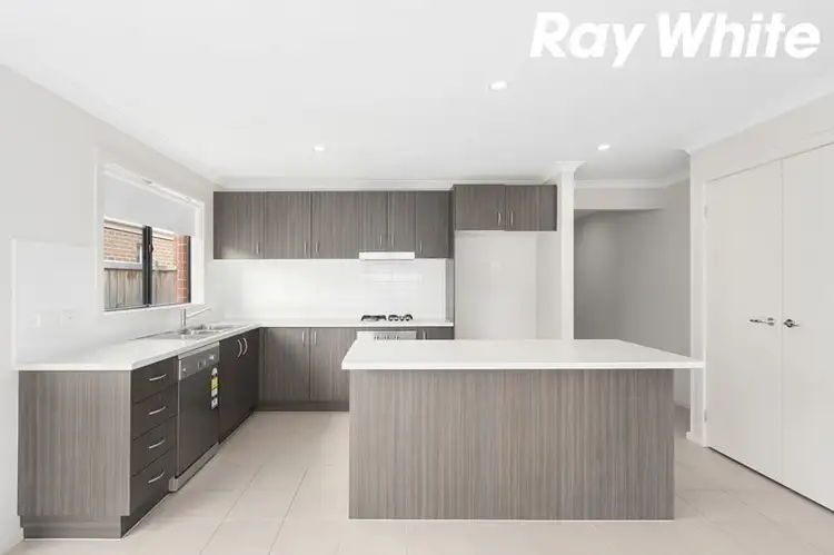 Fifth view of Homely house listing, 8 Turnbridge Road, Officer VIC 3809
