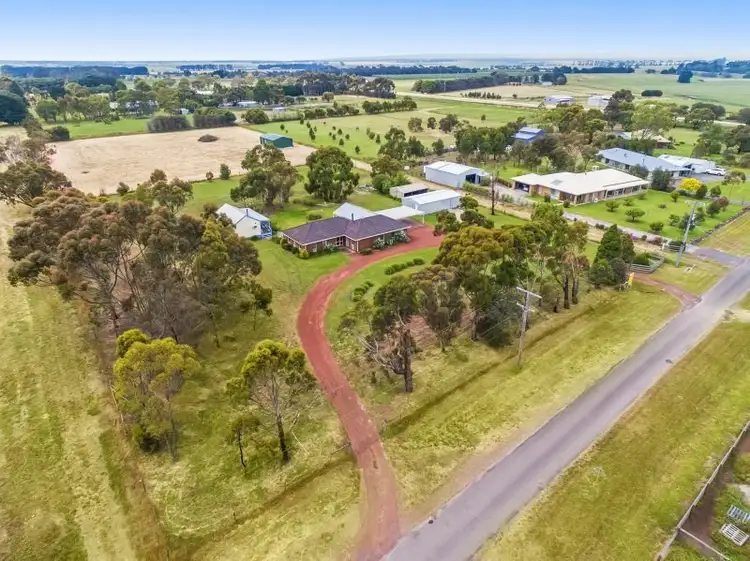 15 Peel Road, Inverleigh VIC 3321