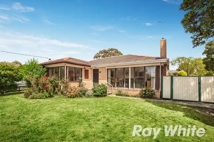 12 Walnut Court, Mulgrave VIC 3170