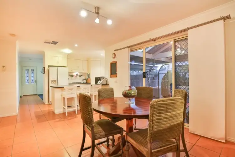 Second view of Homely house listing, 7 Balmoral Place, Mildura VIC 3500