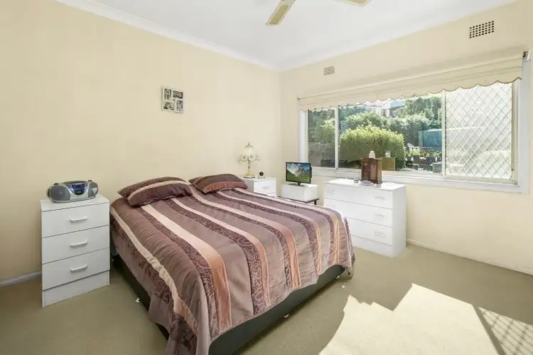 Seventh view of Homely house listing, 5 Churchill Crescent, Allambie Heights NSW 2100