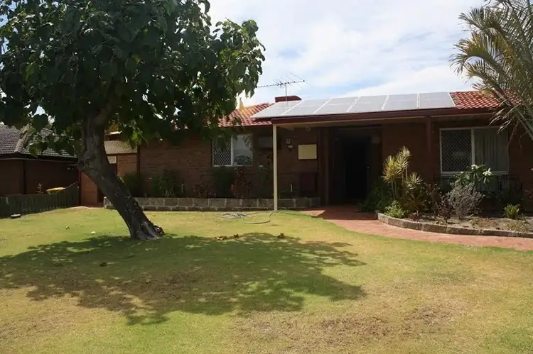 Third view of Homely house listing, 5 Durnsford Way, Camillo WA 6111