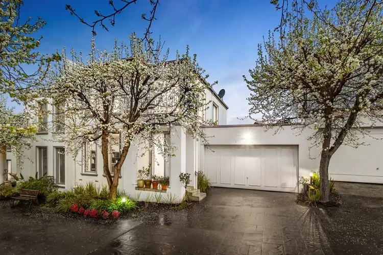 Main view of Homely townhouse listing, 2/382-384 High Street, Templestowe Lower VIC 3107