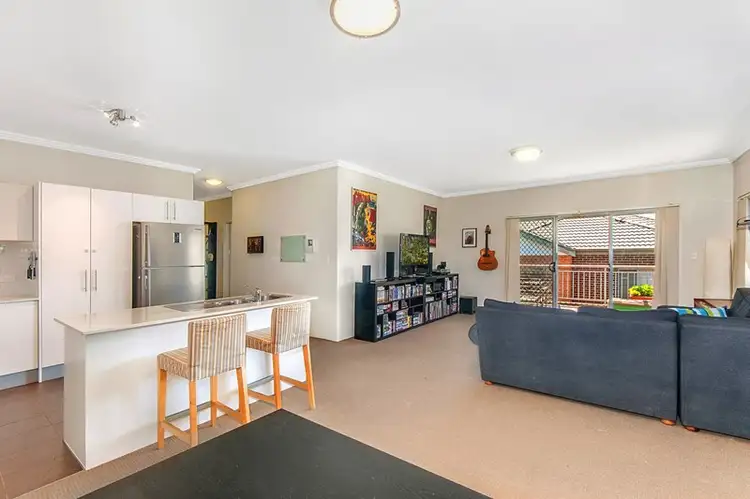 7/11 Stuart Street, Helensburgh NSW 2508