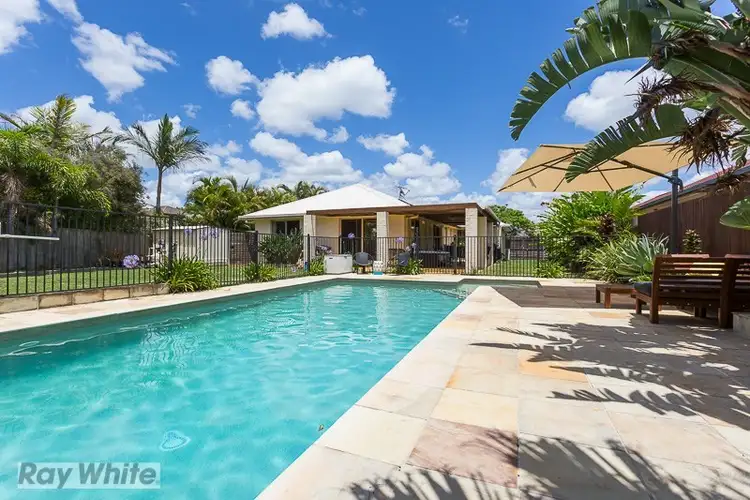 13 Kimbolton Drive, Redland Bay QLD 4165