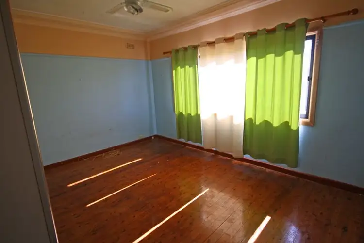 Fifth view of Homely house listing, 100 Canterbury Road, Glenfield NSW 2167