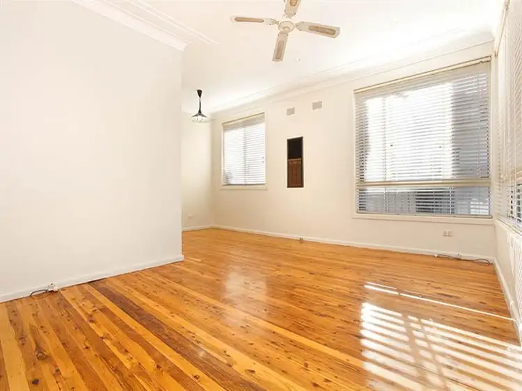 Fourth view of Homely house listing, 33 Reserve Street, Smithfield NSW 2164