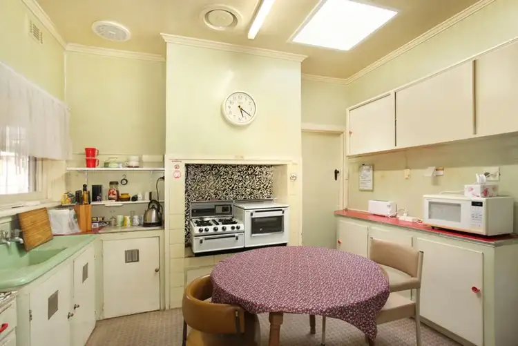 Seventh view of Homely house listing, 33 Moorookyle Avenue, Hughesdale VIC 3166