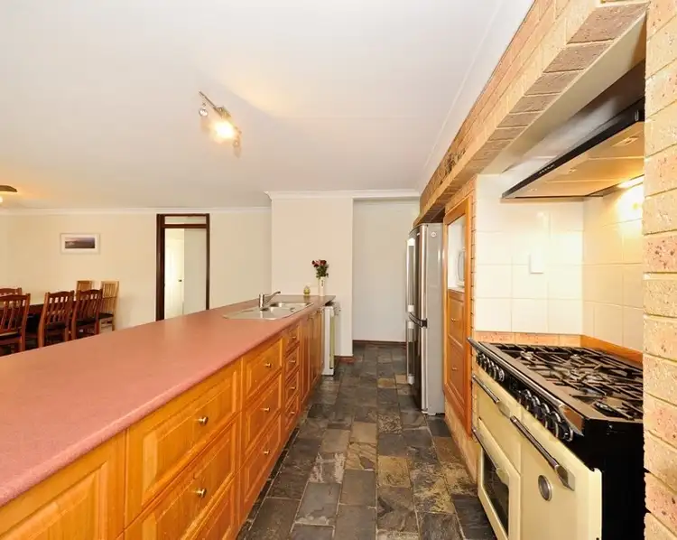 13 Gascoyne Way, Cooloongup WA 6168