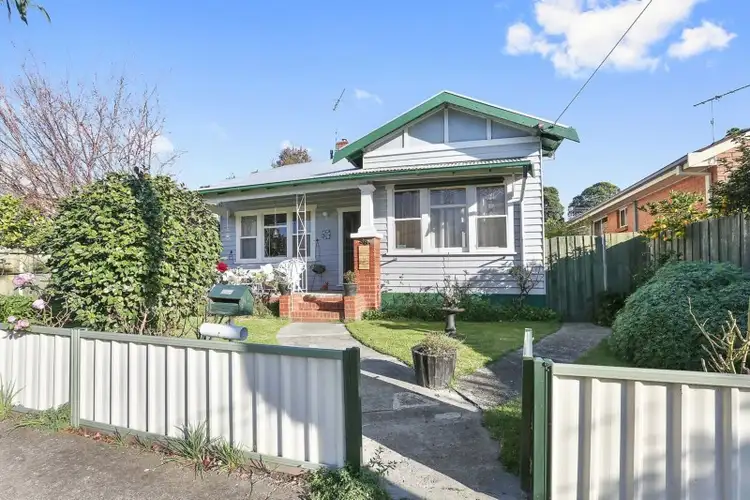 38 Kardinia Street, Belmont VIC 3216